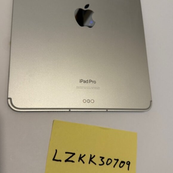 Apple iPad Pro Silver 128GB - Picture 11 of 12